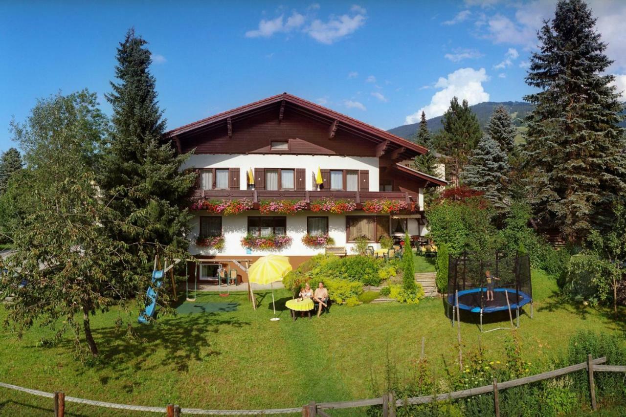 Pension Montana วาไกรน์ ภายนอก รูปภาพ